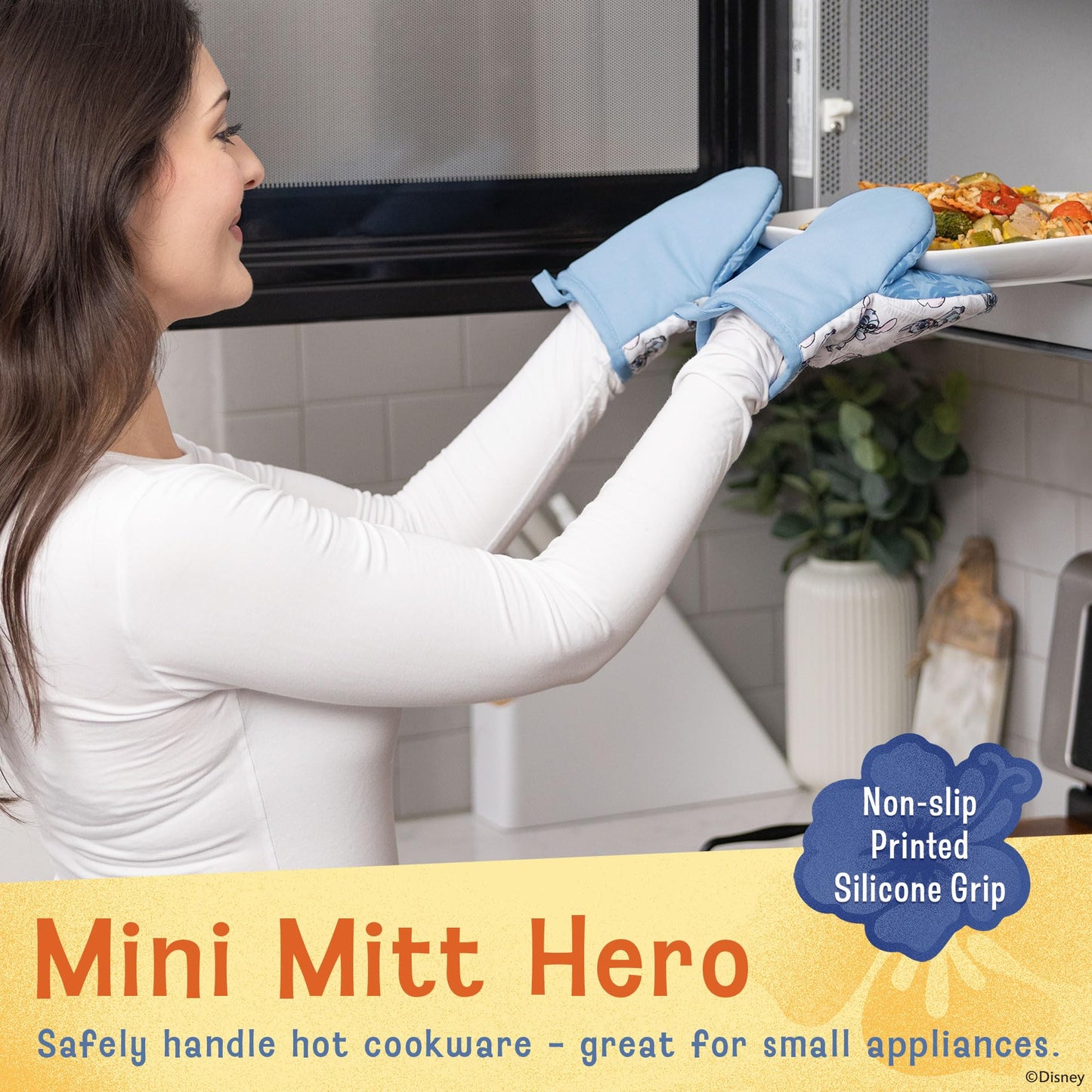 Disney Mini Oven Mitts - Silicone Grip, 2 Pack